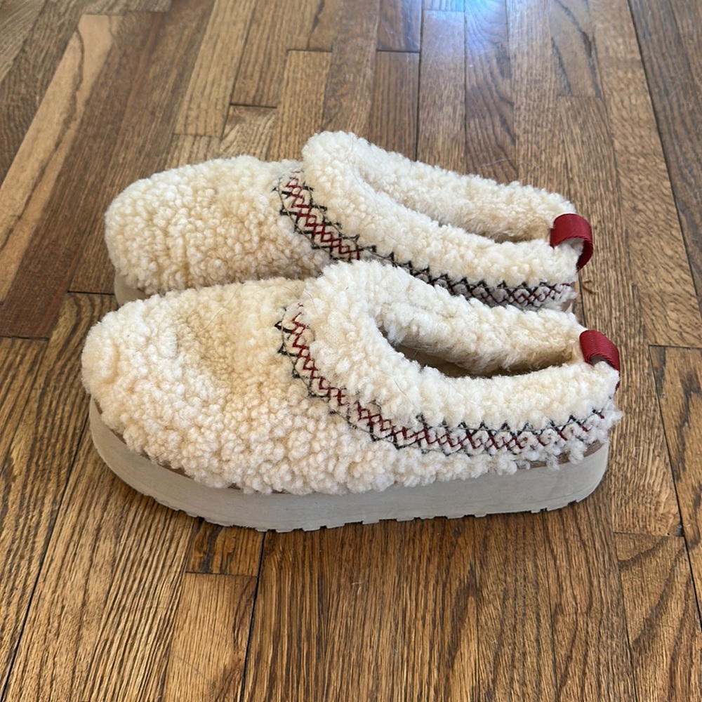 Ugg Tazz Braid Shoes